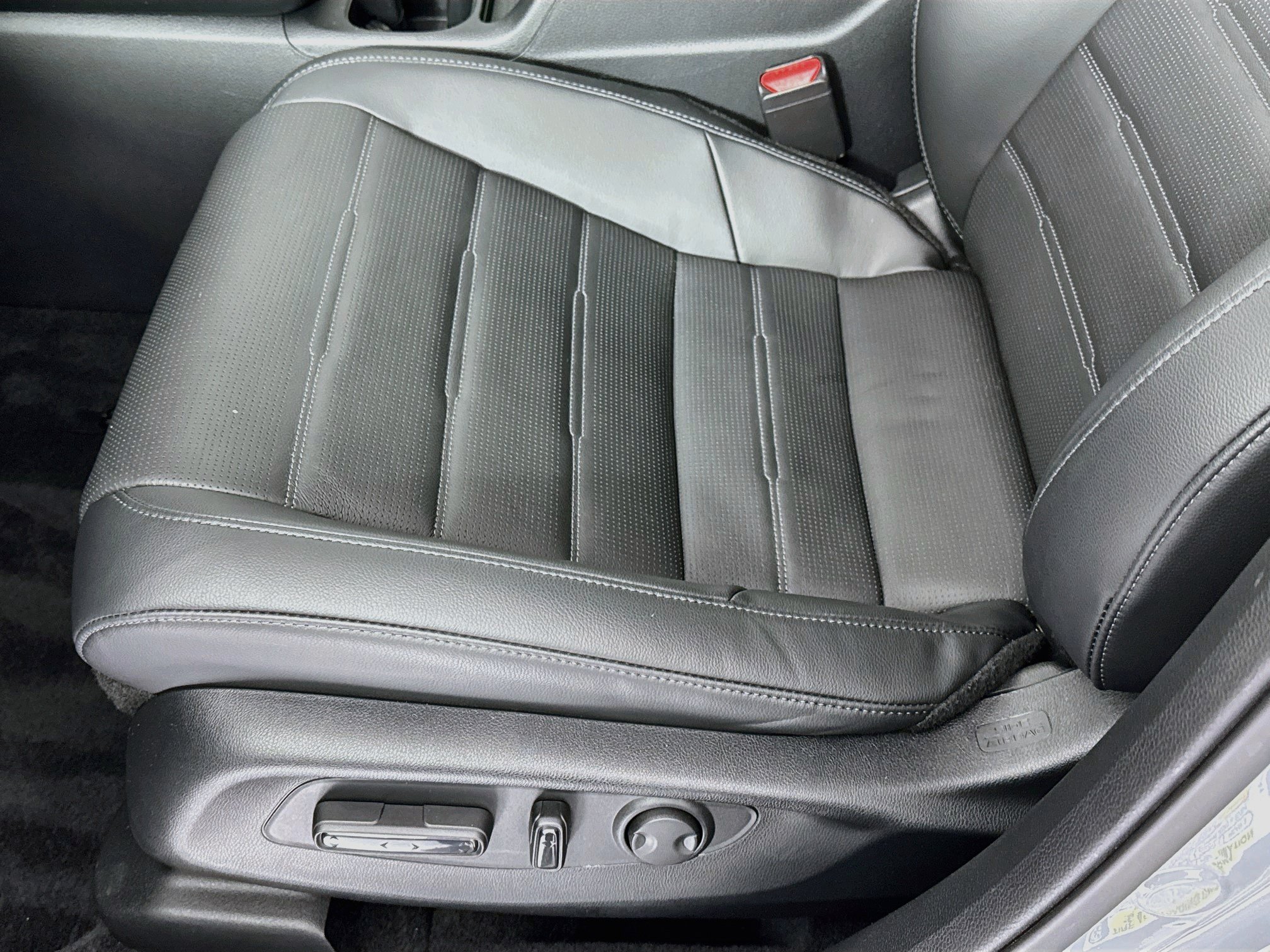 Used 2023 Honda CR-V EX-L image 18