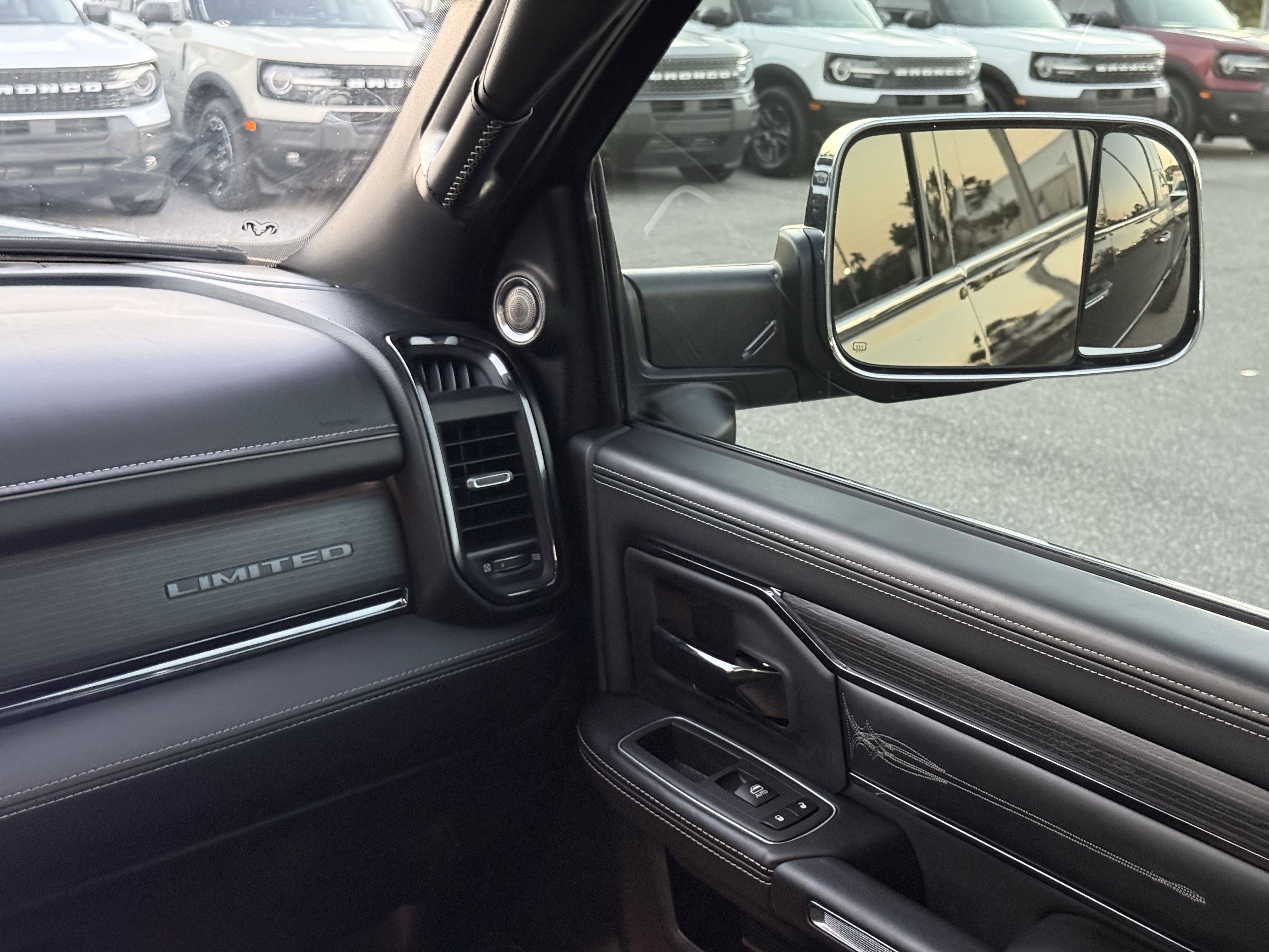 Used 2022 RAM 3500 Limited image 20