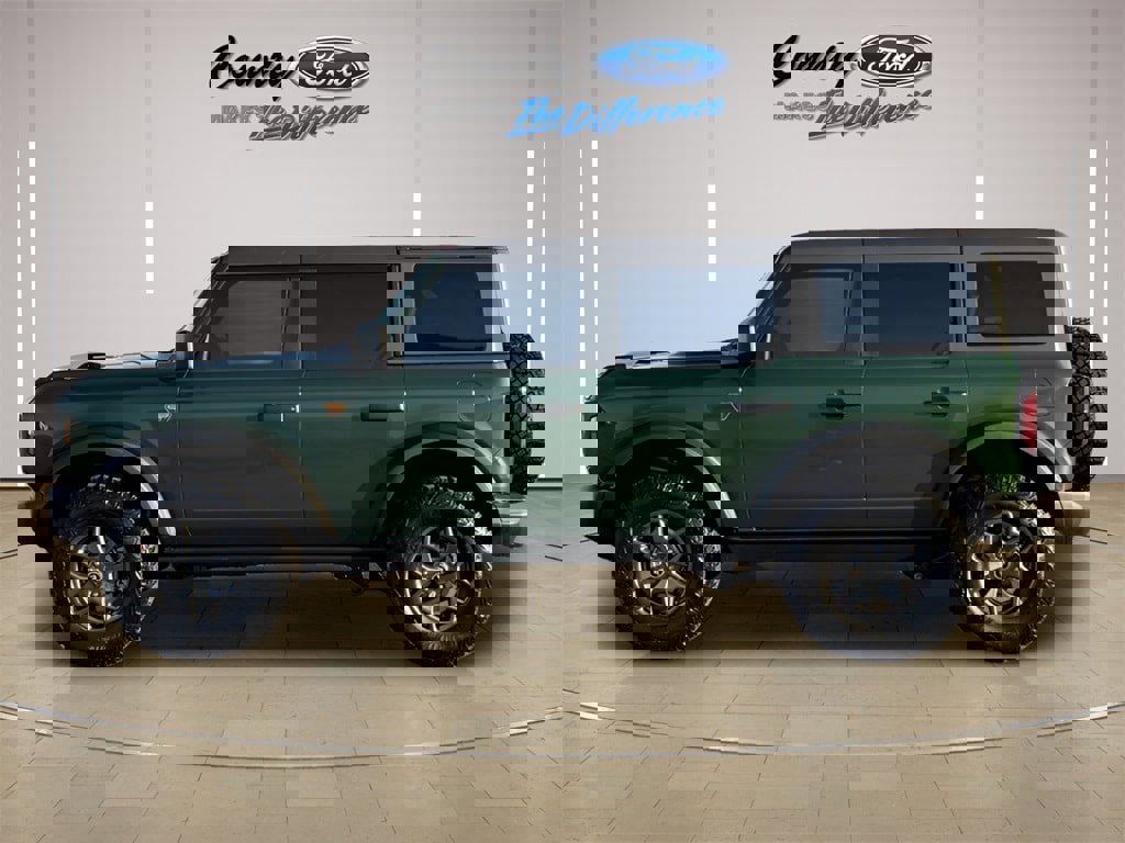 New 2025 Ford Bronco Badlands image 3
