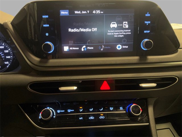 Used 2023 Hyundai Sonata SE image 14