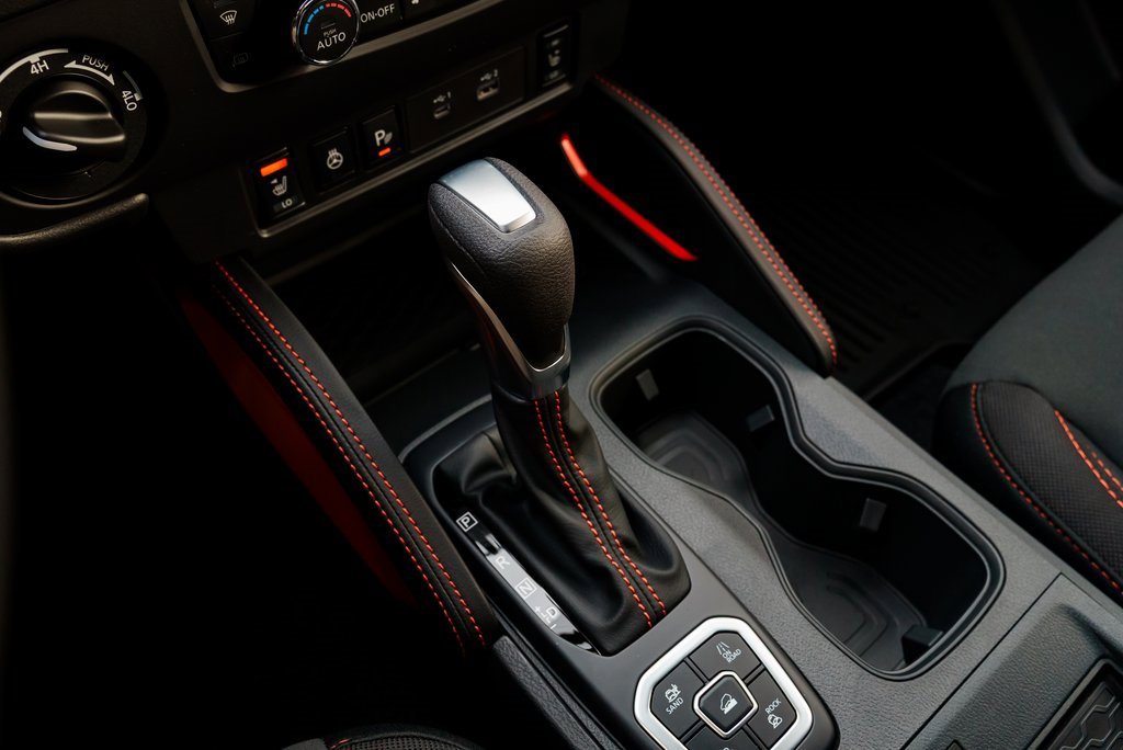 New 2026 Nissan Frontier PRO-4X w/ Pro-4x Convenience Package image 17