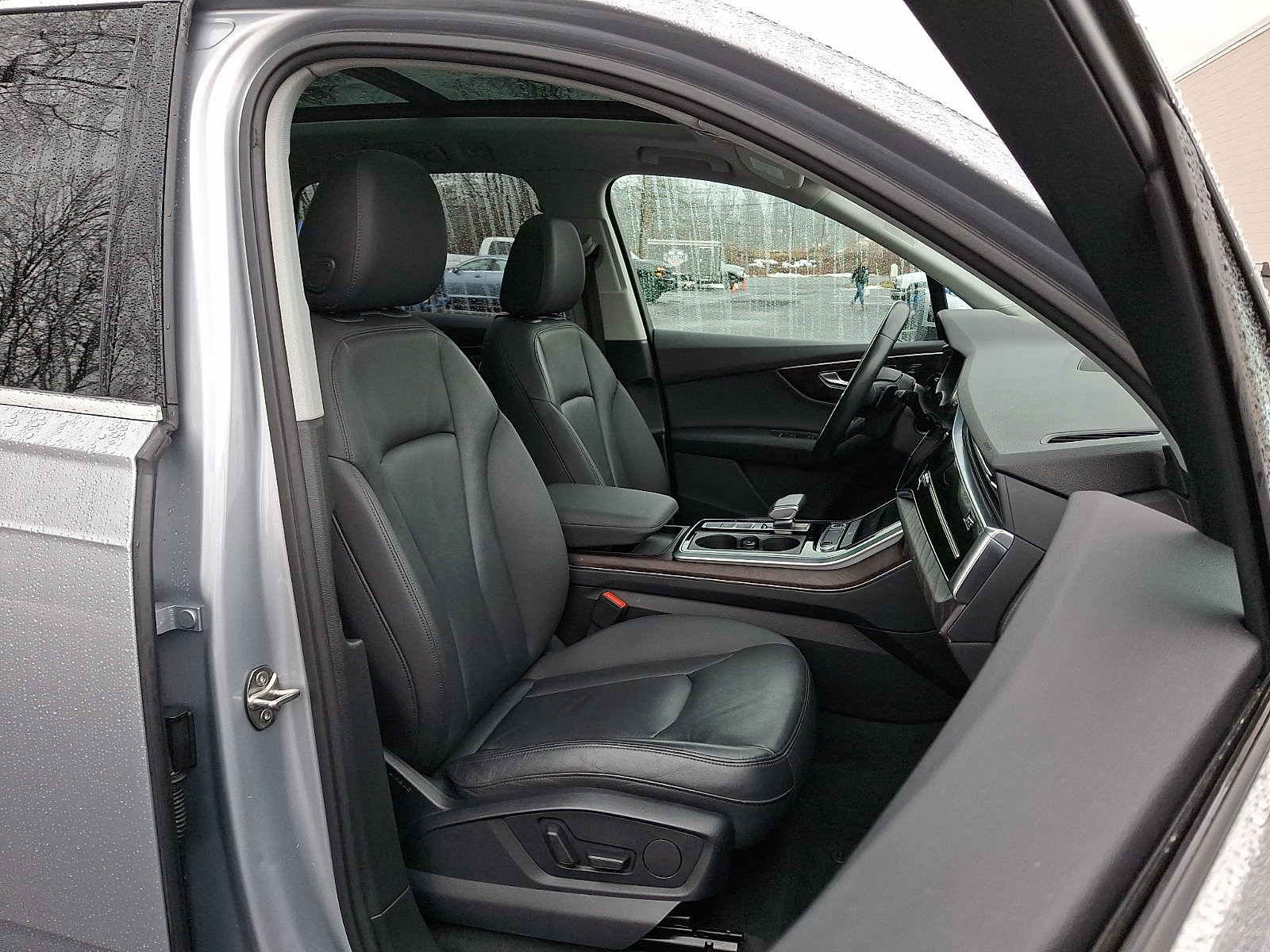 Used 2021 Audi Q7 3.0T Premium Plus w/ Premium Plus Package image 3