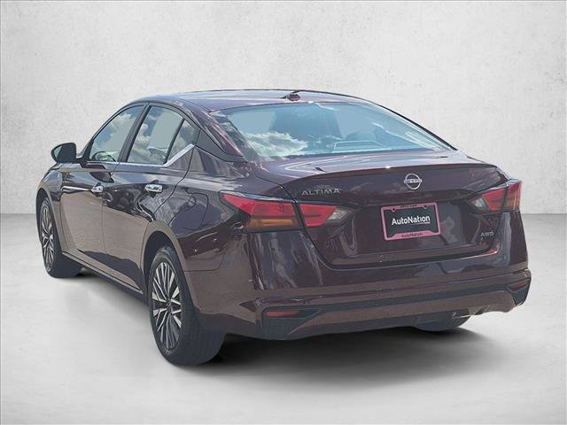 Used 2025 Nissan Altima 2.5 SV AWD/4WD image 8