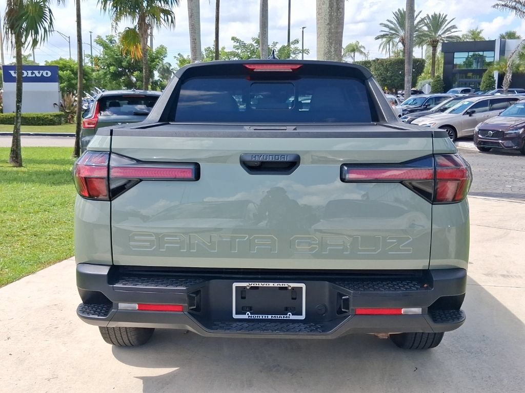 Used 2025 Hyundai Santa Cruz SEL FWD image 5