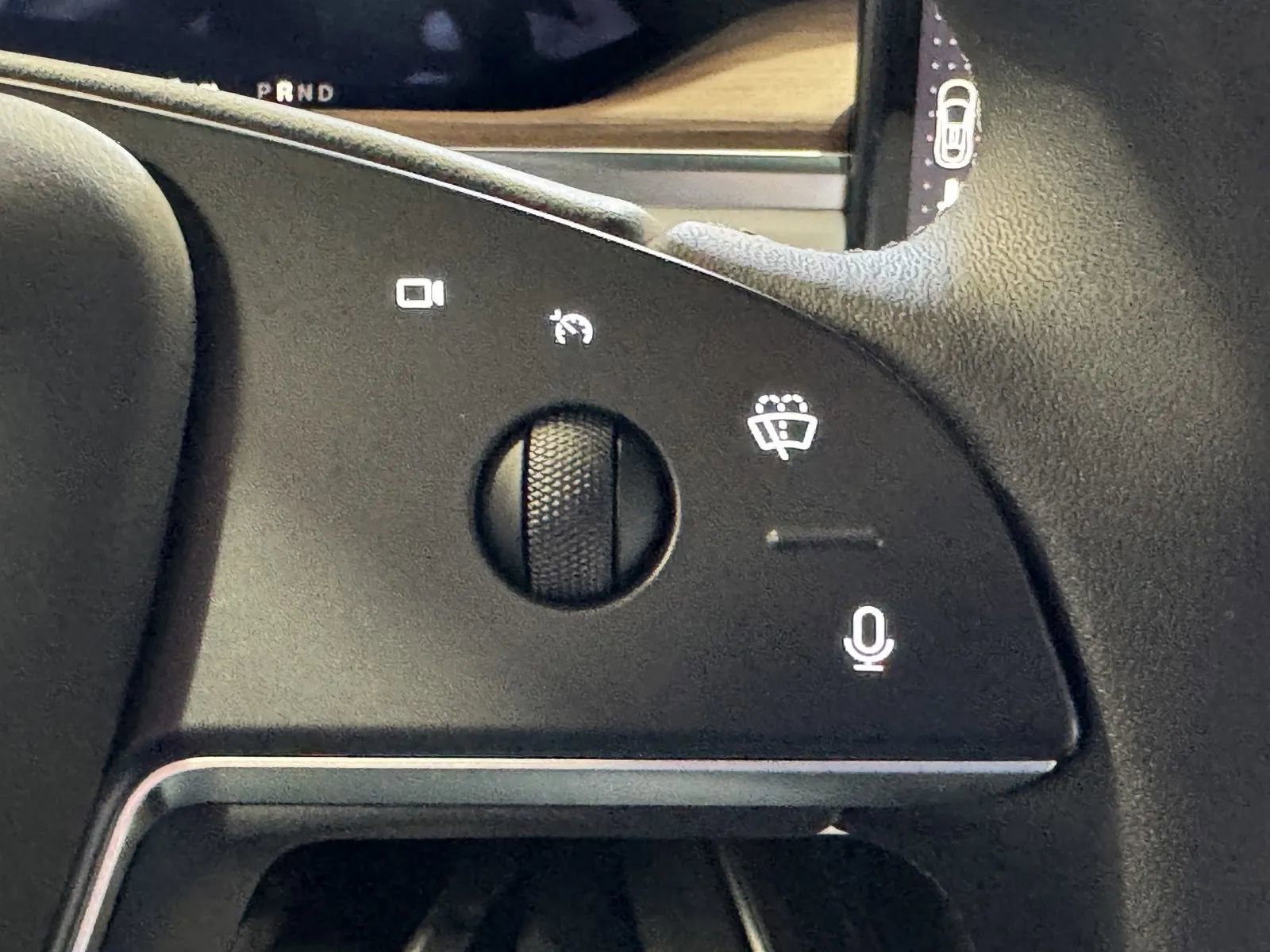 Used 2025 Tesla Model X image 20