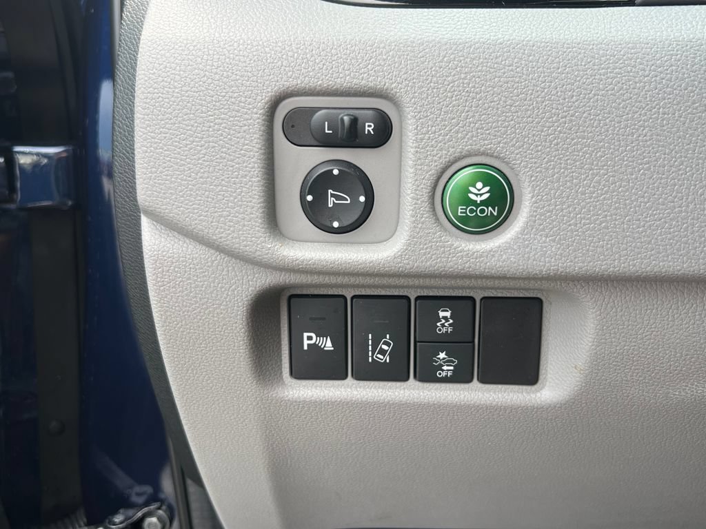 Used 2017 Honda Pilot Elite image 24