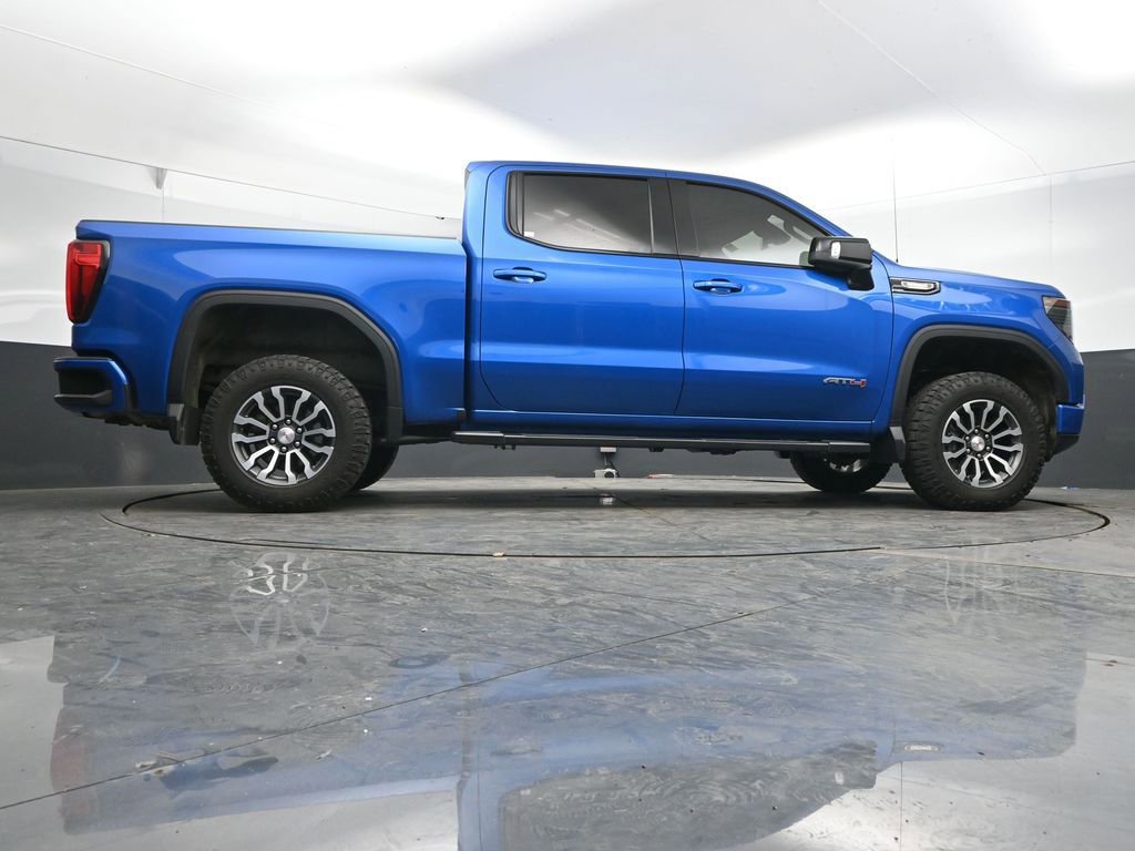 Used 2023 GMC Sierra 1500 AT4 w/ AT4 Premium Package AWD/4WD image 38