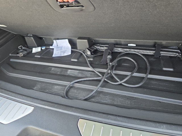 Used 2022 Chevrolet Tahoe RST w/ Luxury Package image 14