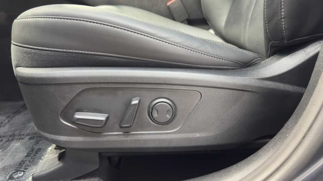 Used 2022 Kia Sorento S FWD image 23