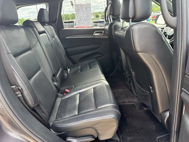 Used 2017 Jeep Grand Cherokee Limited AWD/4WD image 32