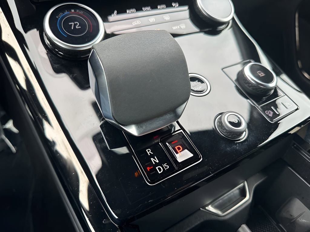 Used 2023 Land Rover Range Rover Sport First Edition image 17