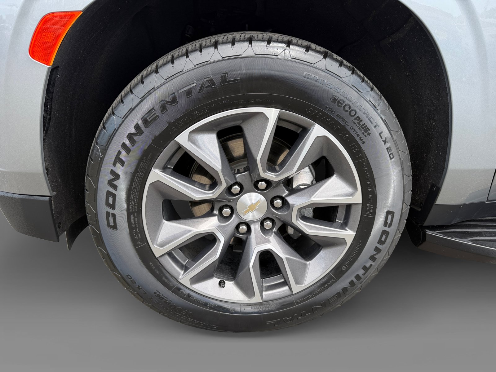 Used 2023 Chevrolet Tahoe LS w/ Driver Alert Package RWD image 9