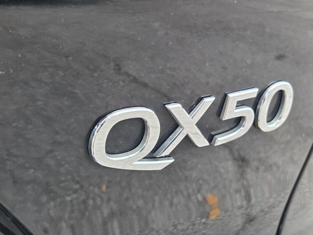 Used 2022 INFINITI QX50 Sensory AWD/4WD image 16