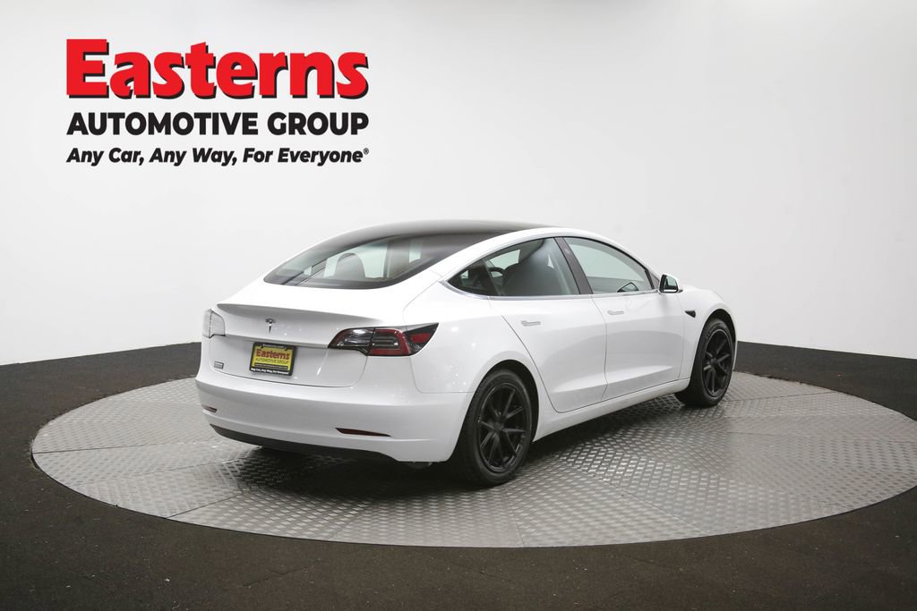 Used 2020 Tesla Model 3 Standard Range RWD image 35
