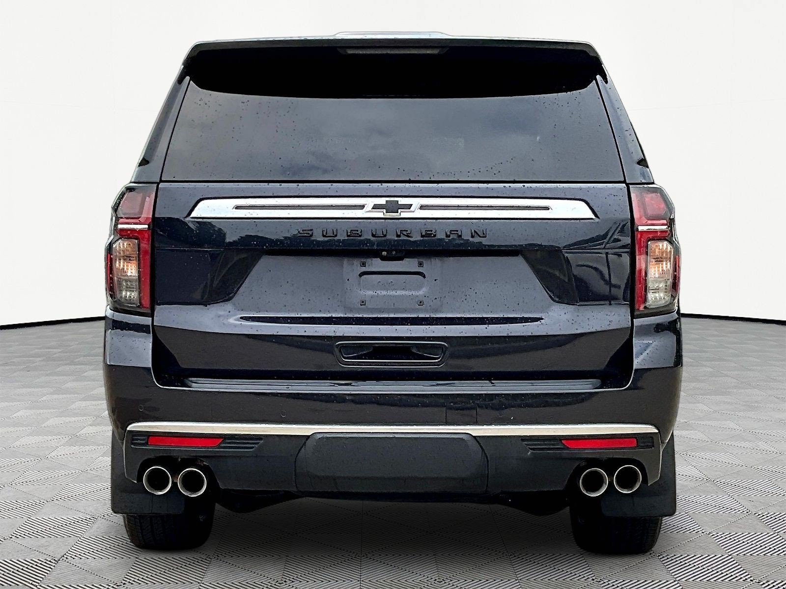Used 2022 Chevrolet Suburban High Country AWD/4WD image 5