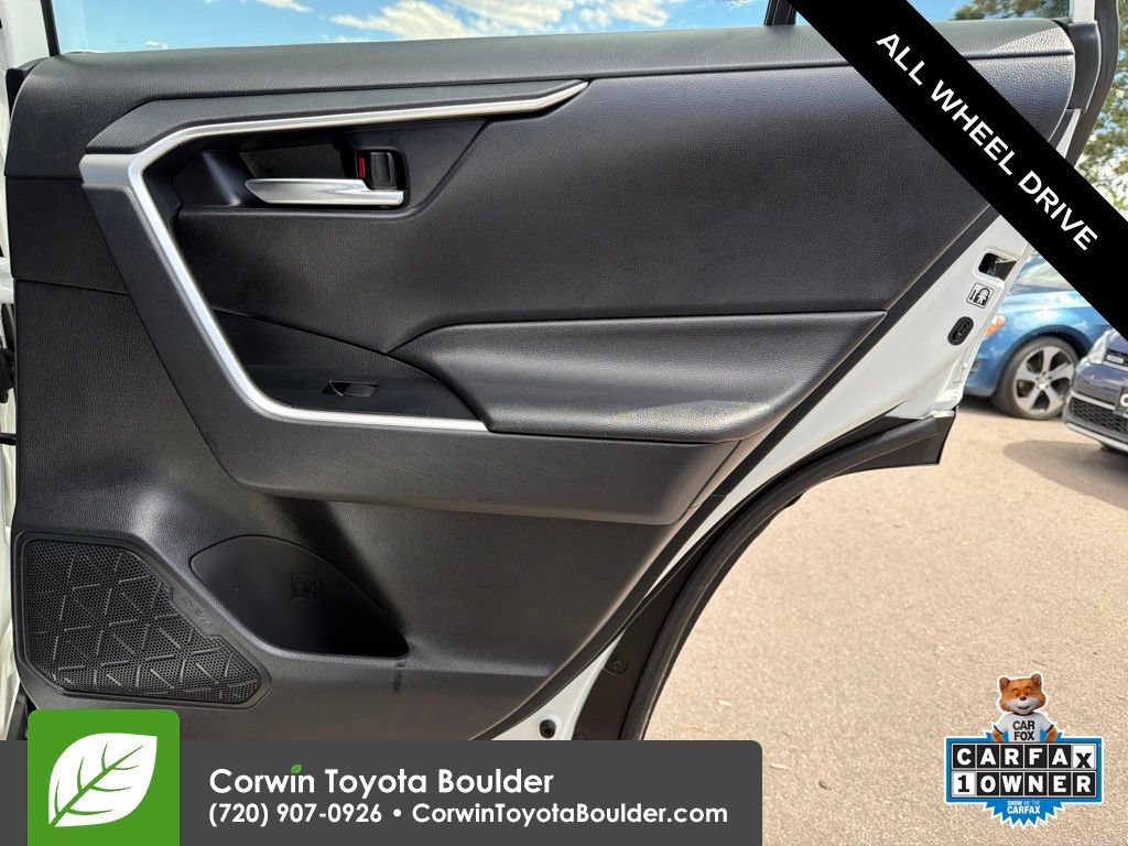 Used 2019 Toyota RAV4 XLE w/ Convenience Package AWD/4WD image 12