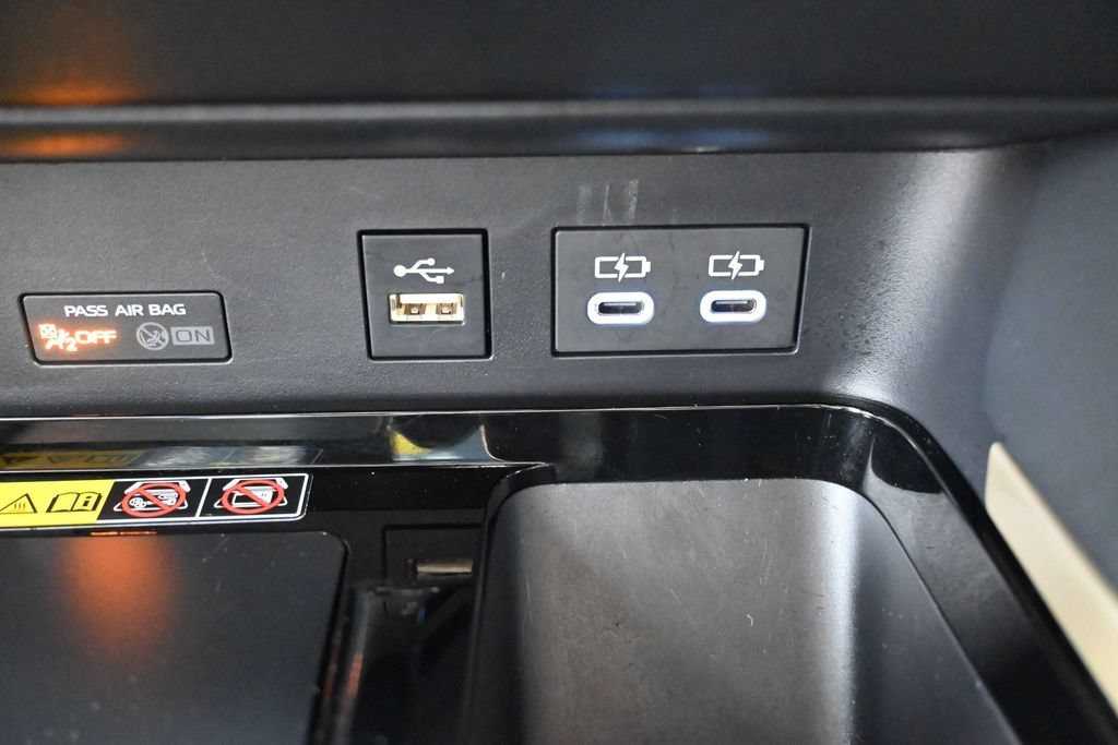 Used 2025 Toyota Camry XSE w/ Premium Package AWD/4WD image 22