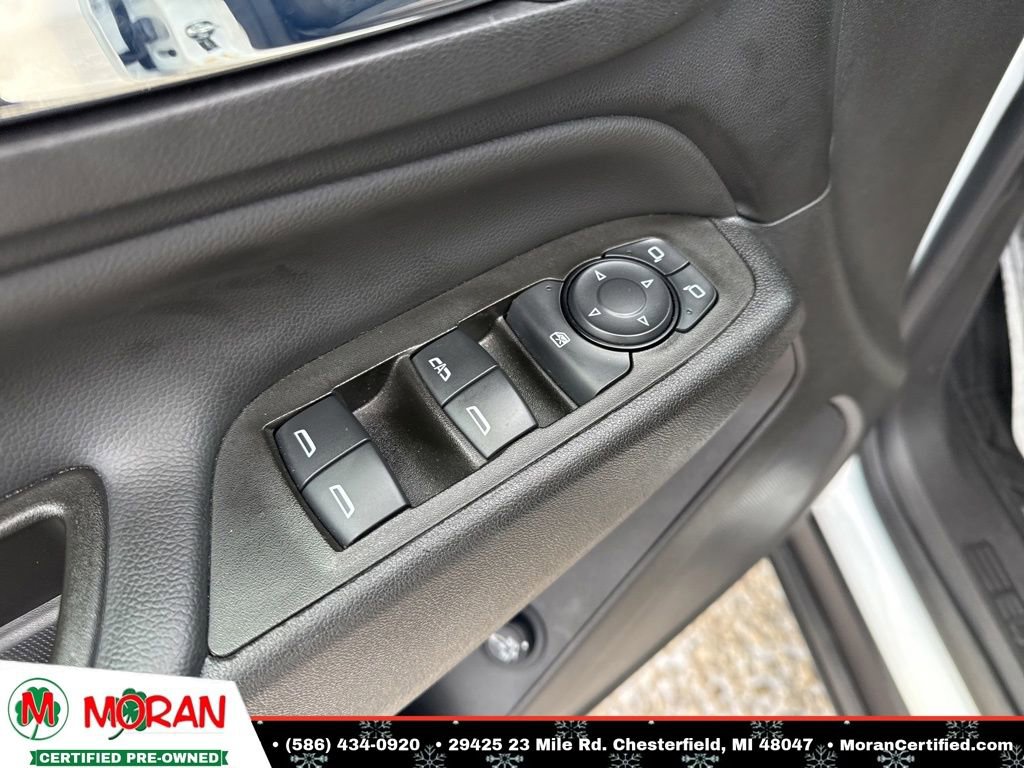 Used 2024 Chevrolet Equinox LT w/ LPO, Floor Liner Package image 10