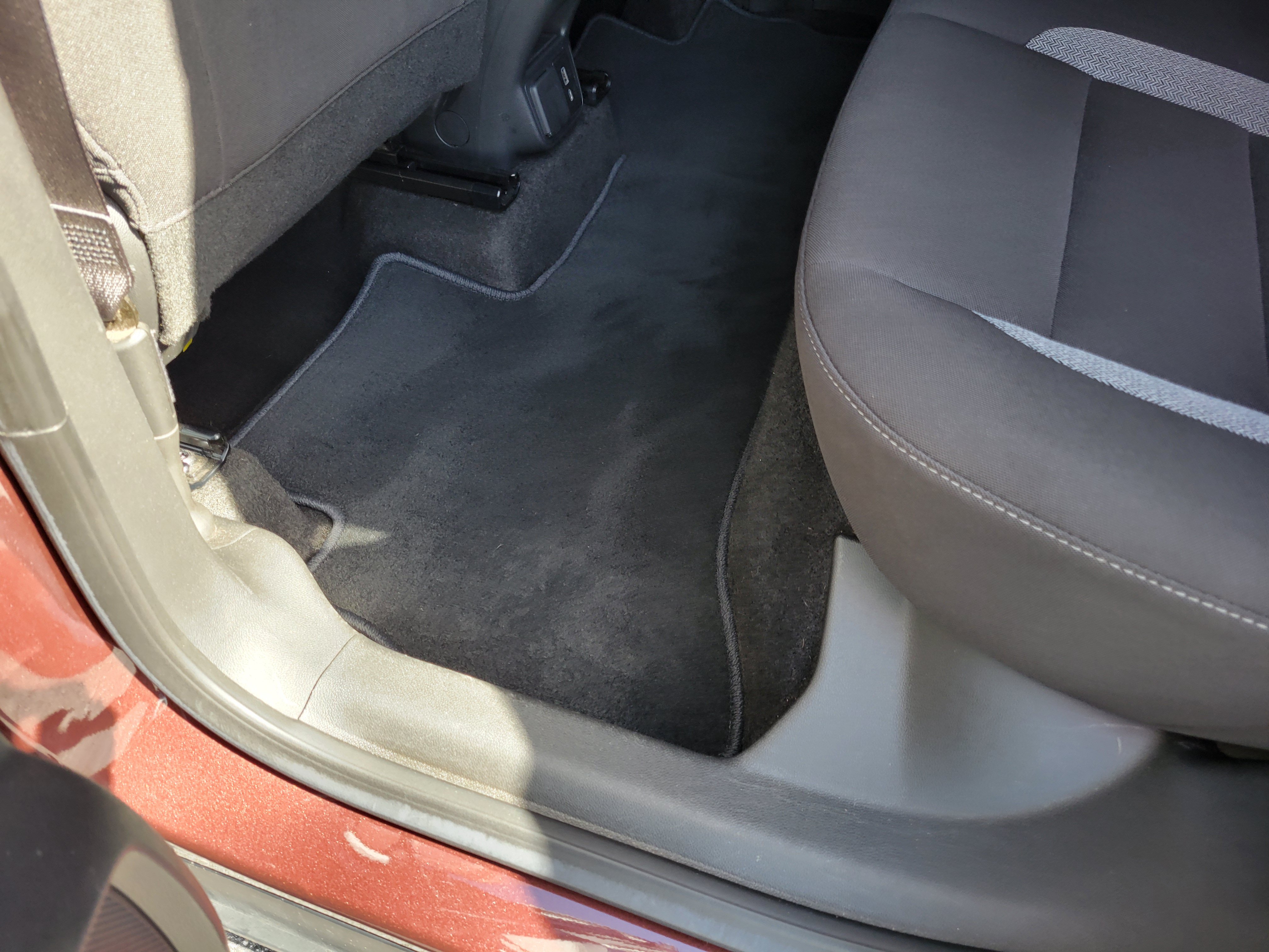 Certified 2023 Chevrolet TrailBlazer LT w/ Convenience Package FWD image 33