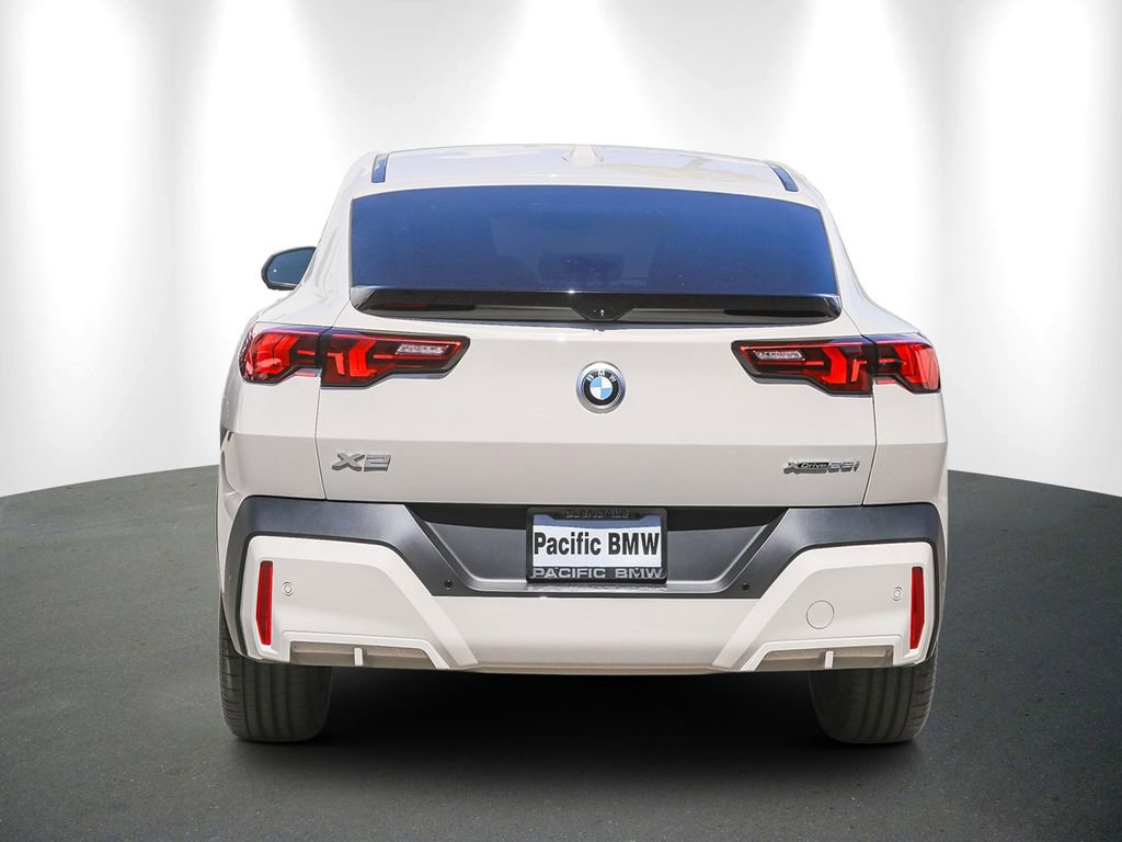 New 2026 BMW X2 xDrive28i w/ Technology Package AWD/4WD image 5