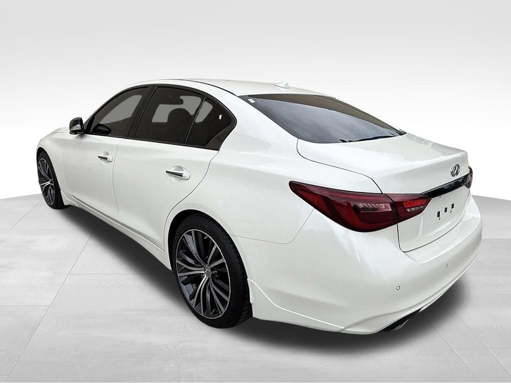 Used 2023 INFINITI Q50 Red Sport 400 RWD image 6