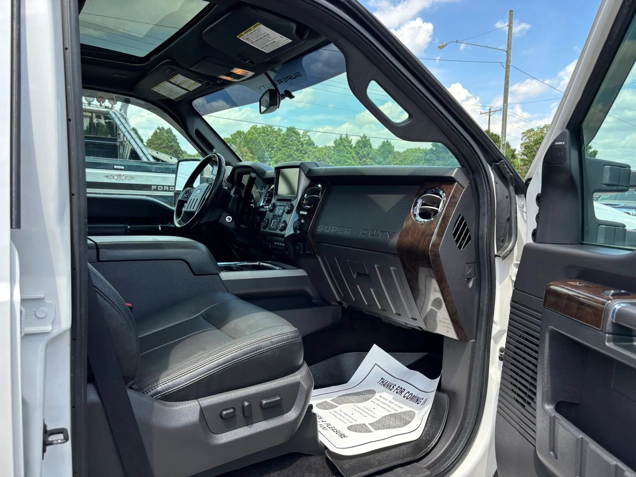 Used 2016 Ford F350 Platinum AWD/4WD image 31