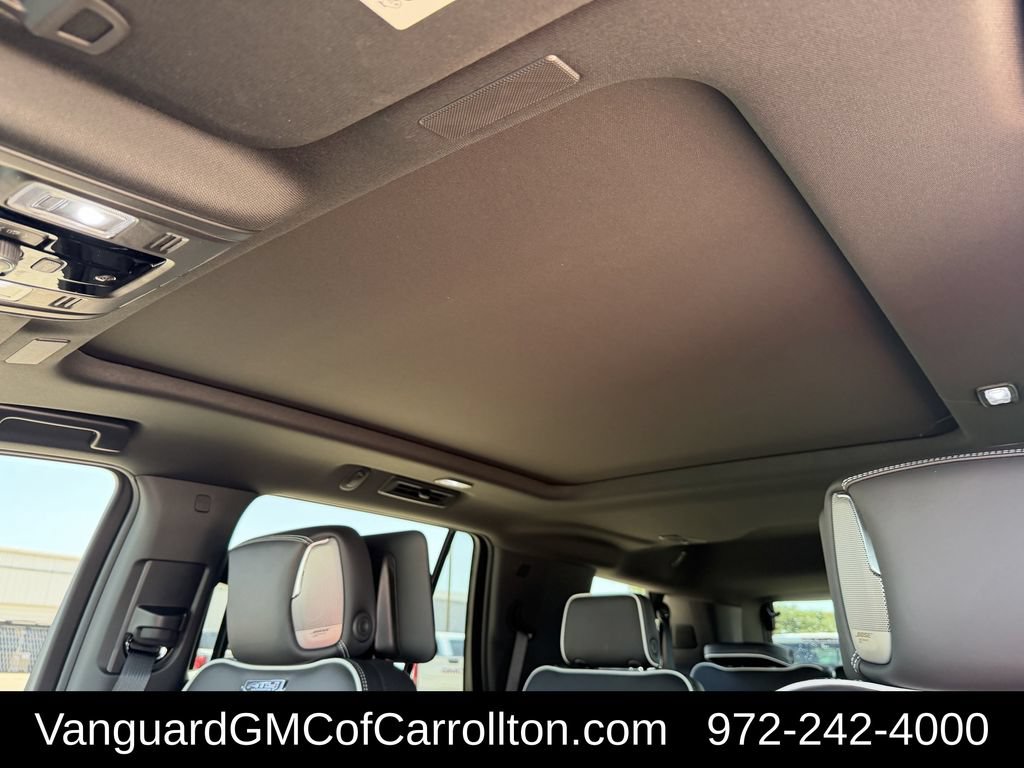 New 2026 GMC Yukon AT4 Ultimate w/ LPO, Floor Liner Package AWD/4WD image 22