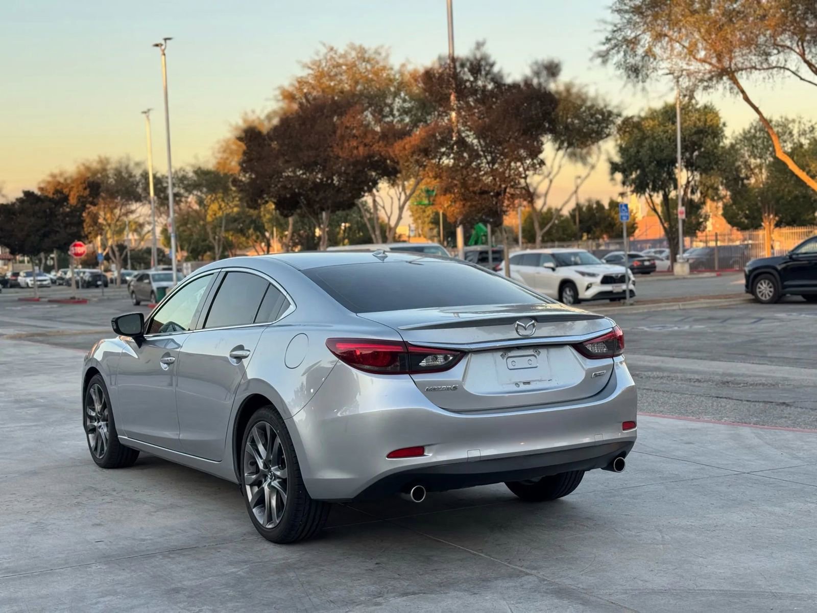 Used 2016 MAZDA MAZDA6 Grand Touring image 6