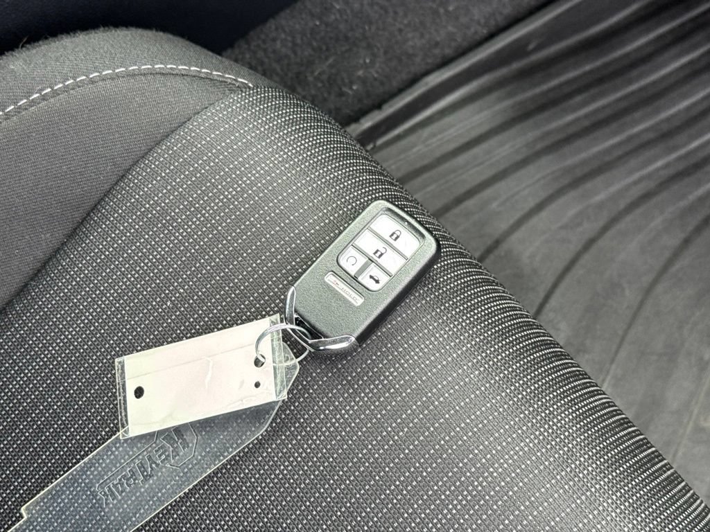 Used 2025 Honda Civic LX image 34