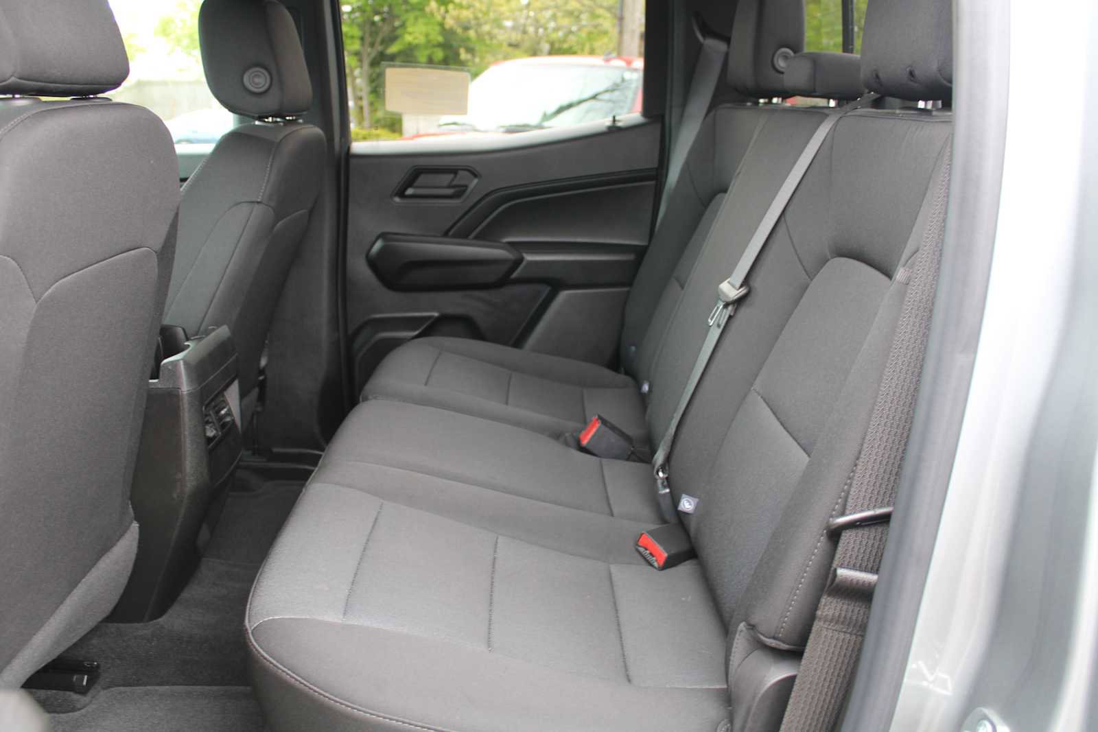 Used 2023 Chevrolet Colorado Trail Boss w/ Advanced Trailering Package AWD/4WD image 10