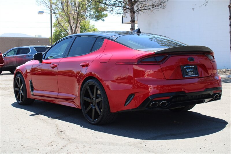 Used 2018 Kia Stinger GT2 AWD/4WD image 14