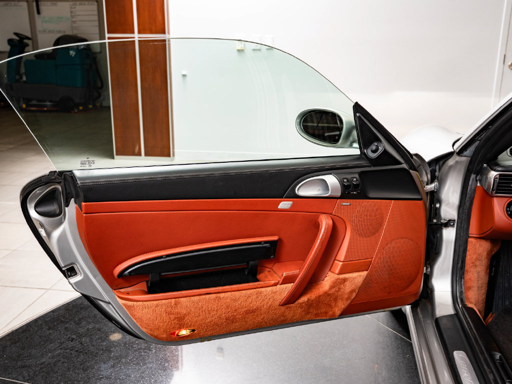 Used 2006 Porsche 911 Carrera S RWD image 26