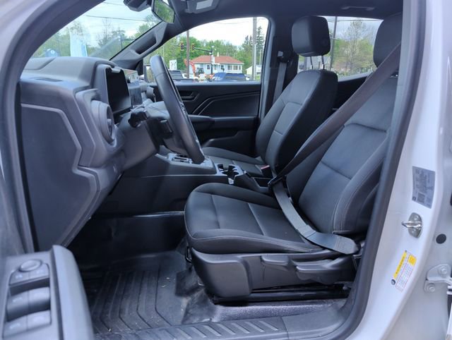 Used 2023 Chevrolet Colorado W/T RWD image 12