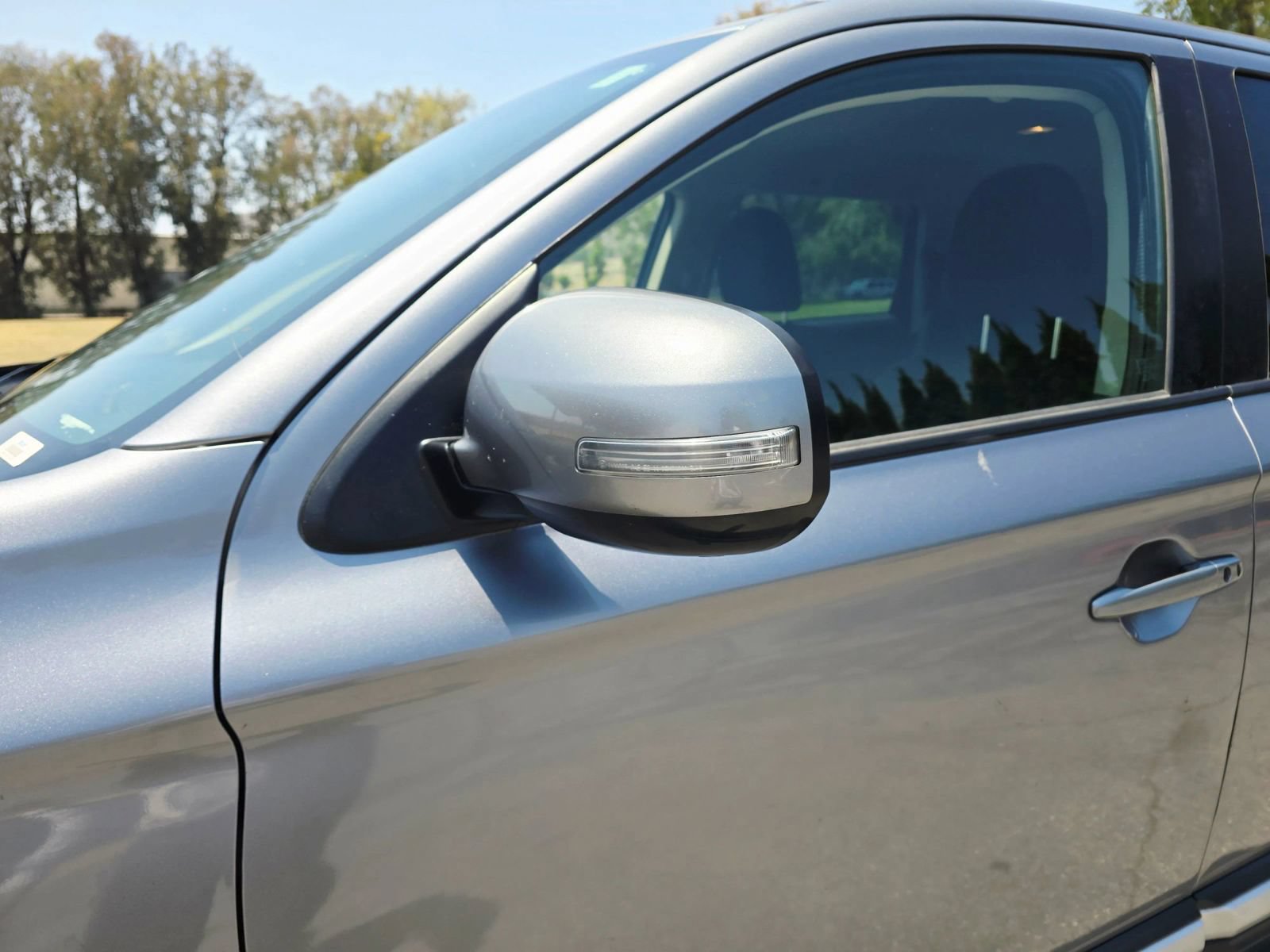 Used 2018 Mitsubishi Outlander SE FWD image 9