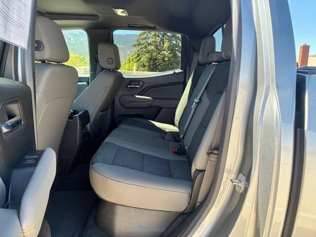 Used 2024 Chevrolet Colorado ZR2 w/ Safety Package AWD/4WD image 20