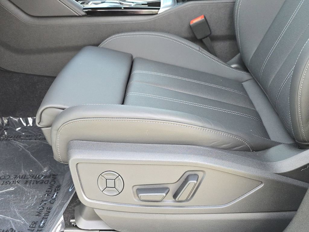 New 2026 Audi Q5 Premium Plus image 17