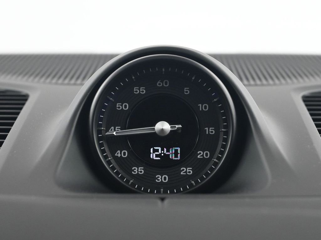 New 2026 Porsche Cayenne Coupe image 12