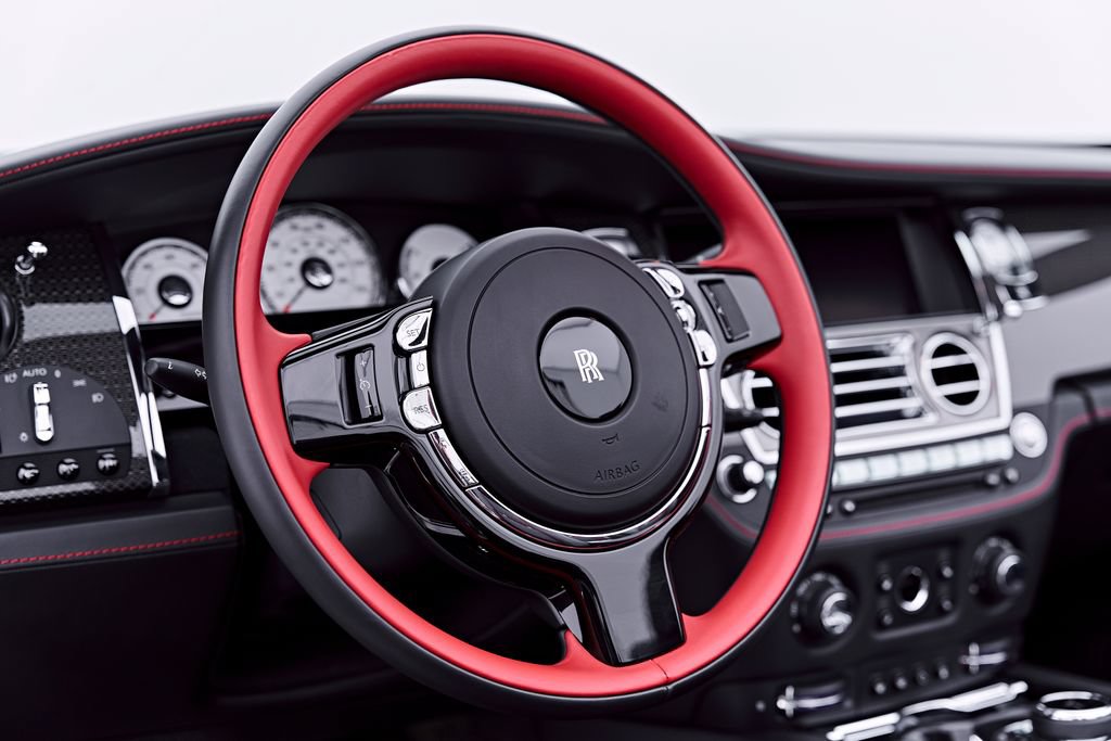 Used 2020 Rolls-Royce Dawn RWD image 52