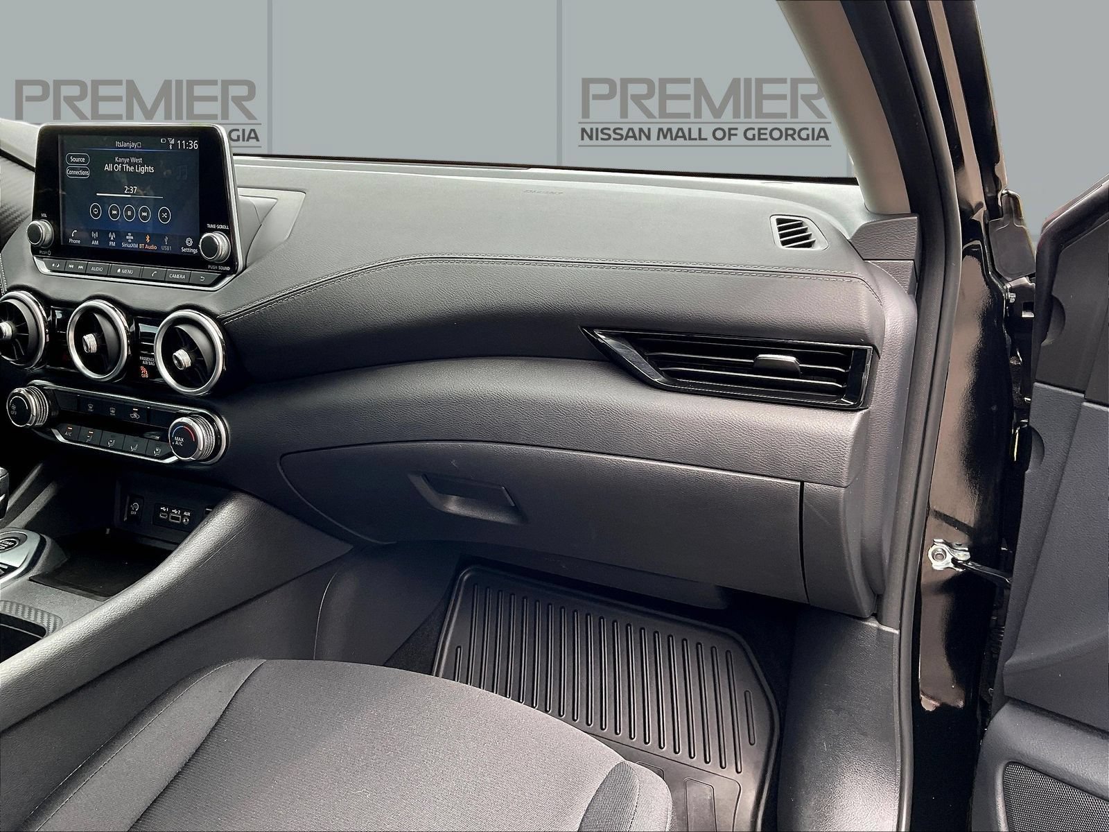 Certified 2025 Nissan Sentra SV FWD image 27