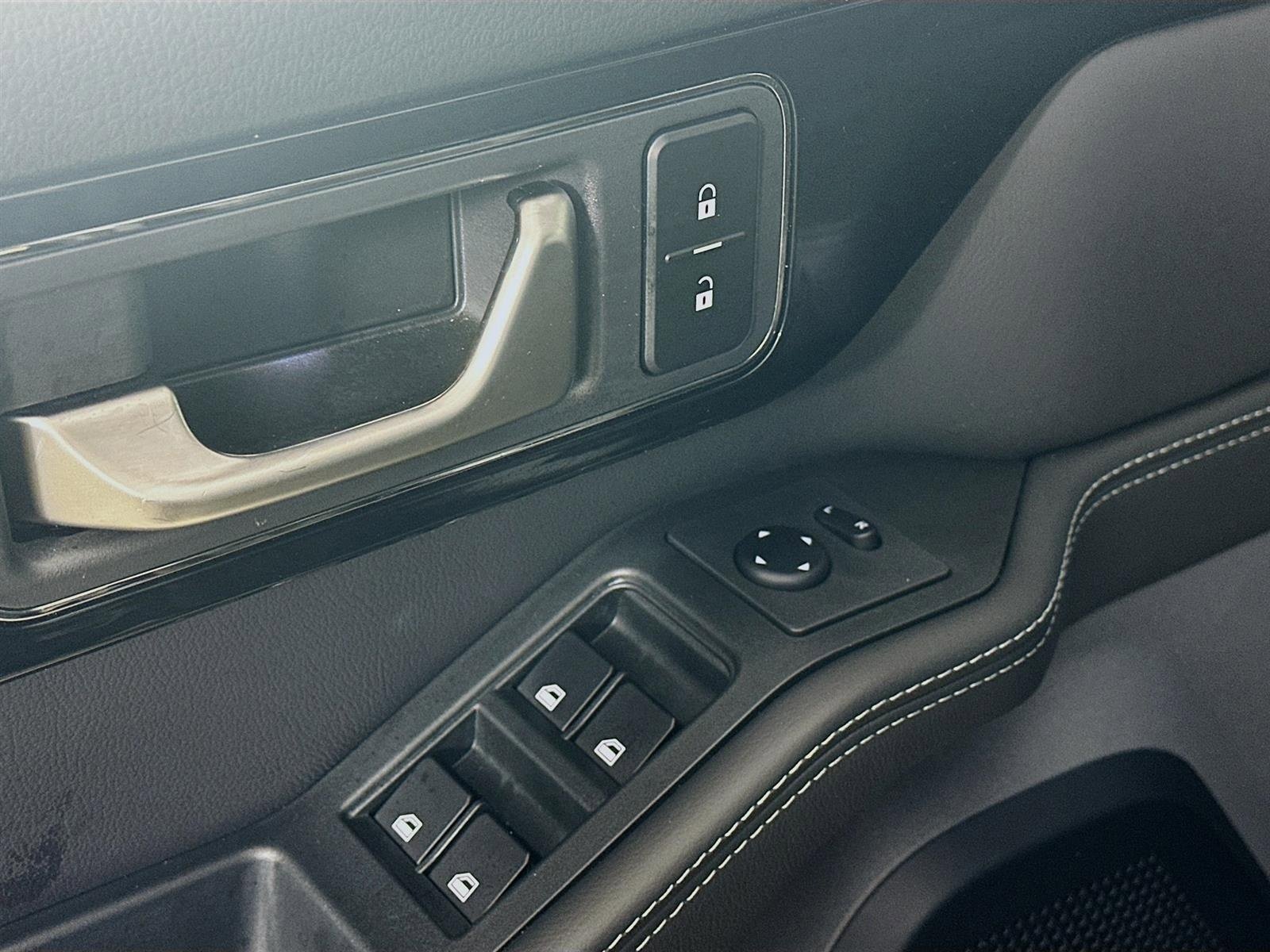 Used 2024 INEOS Grenadier BASE image 18