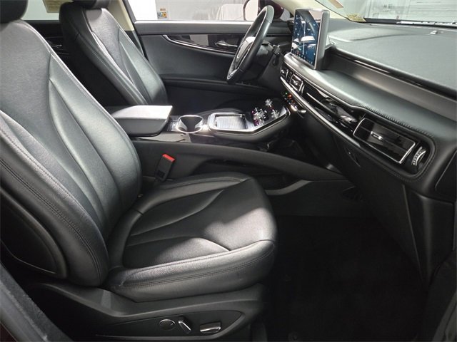 Certified 2022 Lincoln Nautilus AWD w/ Premium Package image 16