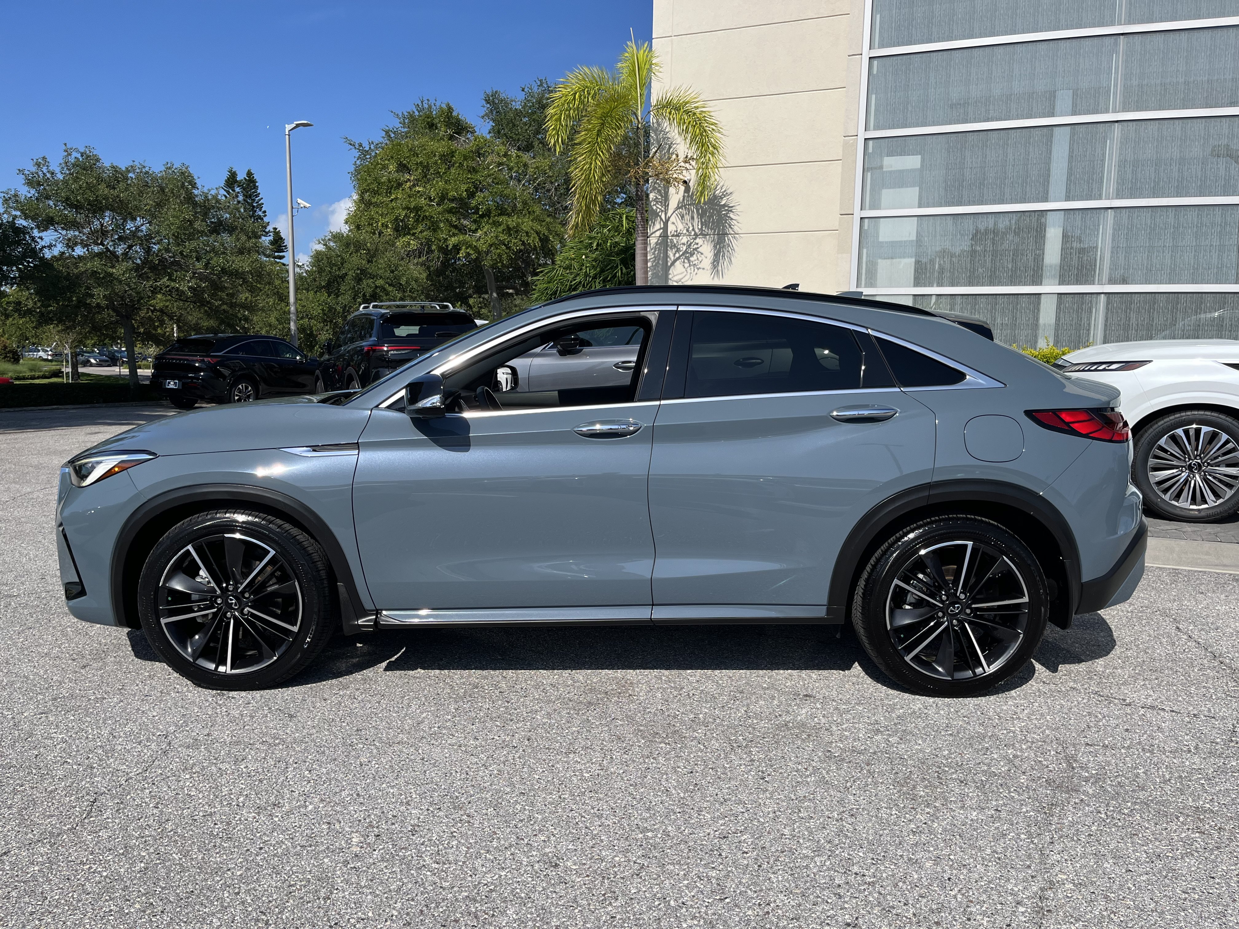 Certified 2022 INFINITI QX55 Sensory w/ Lighting Package AWD/4WD image 6