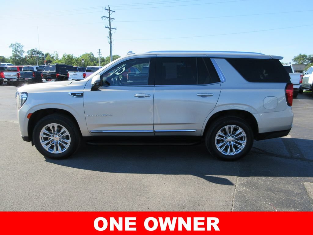 Certified 2022 GMC Yukon SLT w/ SLT Premium Package AWD/4WD image 11