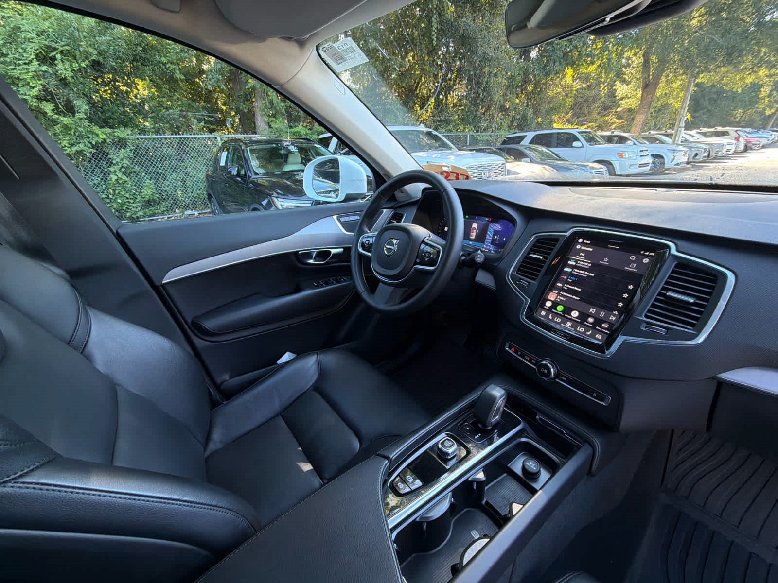 Certified 2023 Volvo XC90 B5 Core AWD/4WD image 20