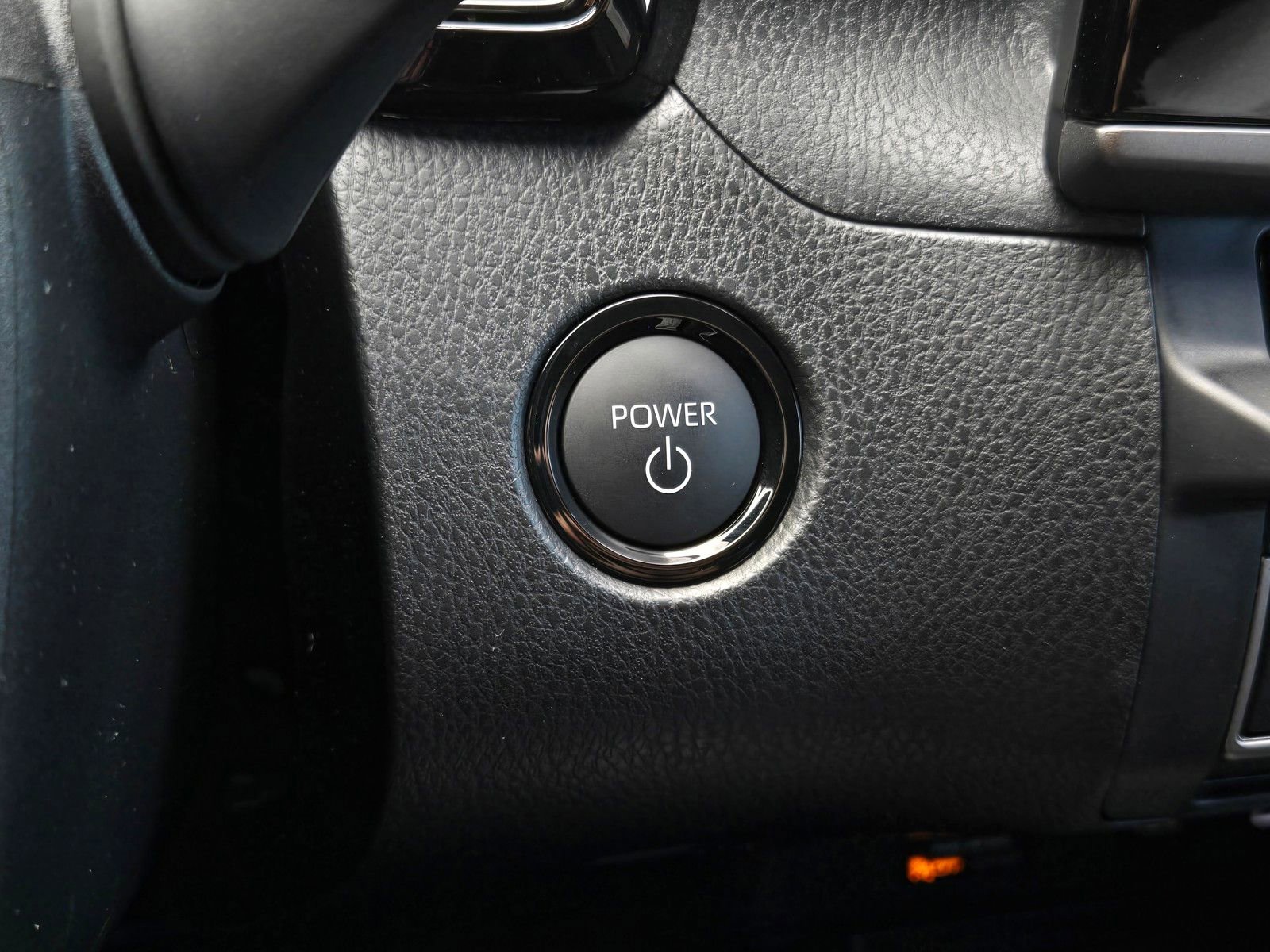 Certified 2026 Toyota Camry SE FWD image 18