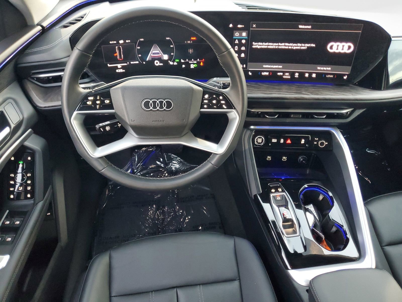 Used 2025 Audi Q5 Premium w/ Convenience Package image 12