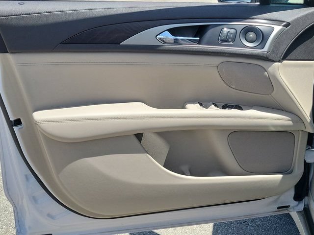 Certified 2020 Lincoln MKZ Reserve FWD image 19