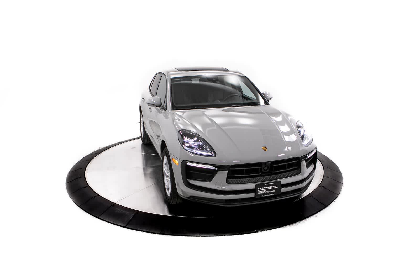Certified 2026 Porsche Macan AWD/4WD image 22