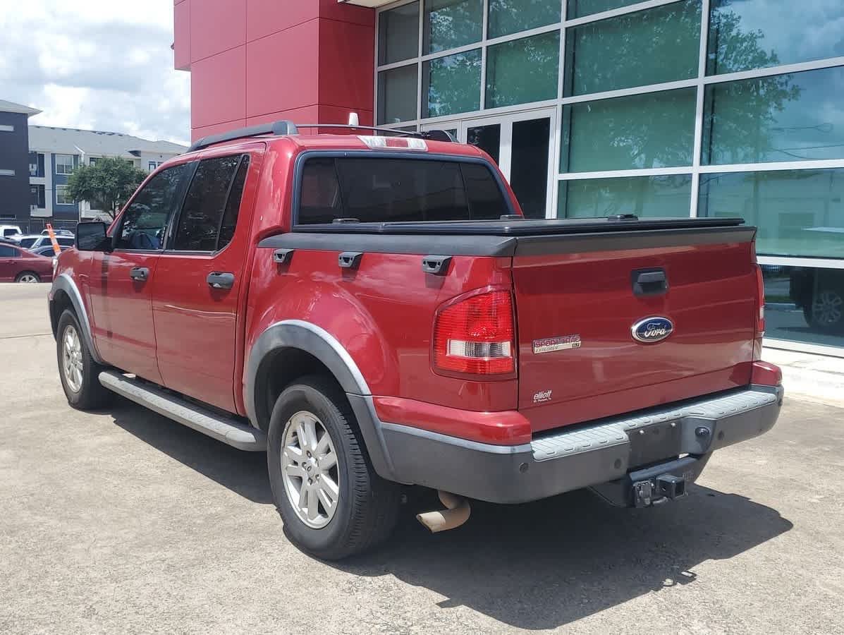 Used 2010 Ford Explorer Sport Trac XLT RWD image 4