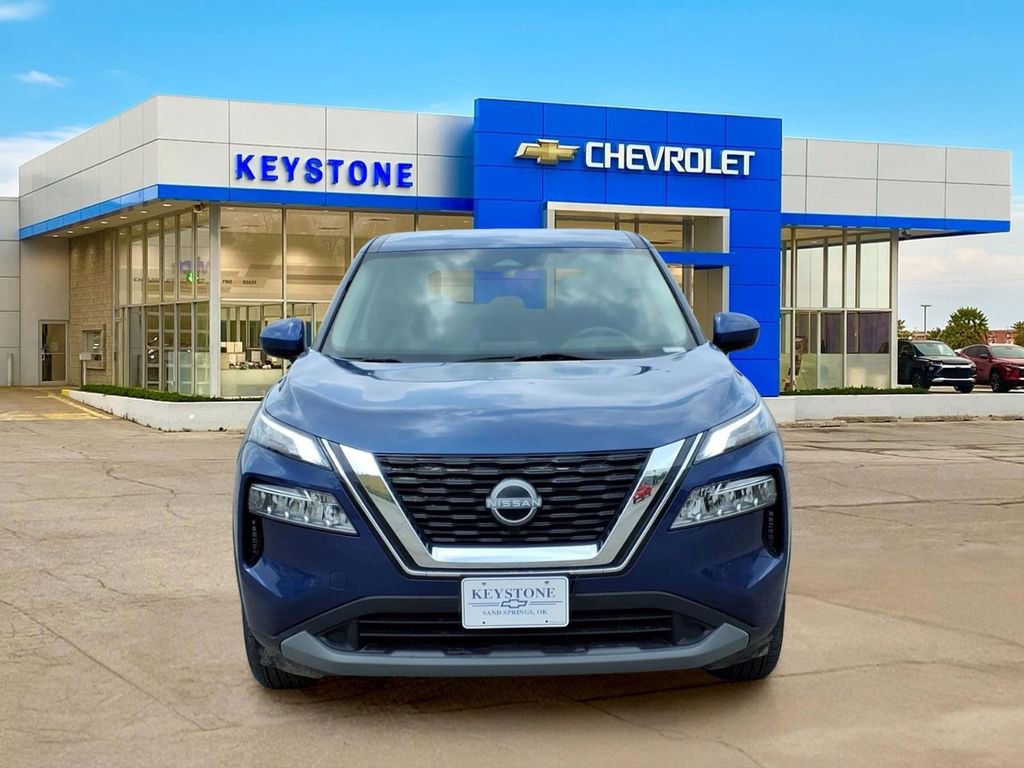 Used 2023 Nissan Rogue SV FWD image 2